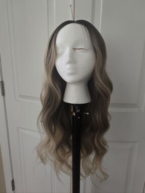 Lacefront Part Ombre Wig - Ash Brown to Blonde